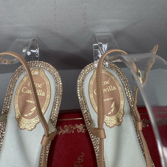 René Caovilla Leather Crystal Embellishments T-Strap Leather Sandals Size 38. - Picture 6 of 8